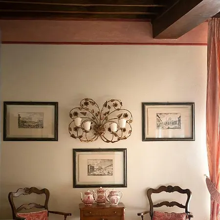 Bed & Breakfast Palazzo Malaspina 3*