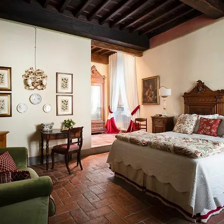 Palazzo Malaspina 3* San Donato in Poggio