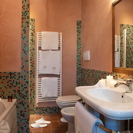 Bed & Breakfast Palazzo Malaspina San Donato in Poggio